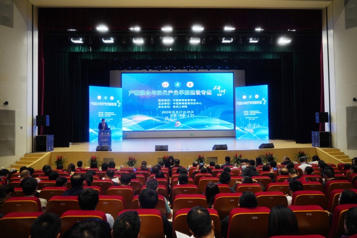 b3ee3326-430b-462a-a74e-478d1756e2db.jpg